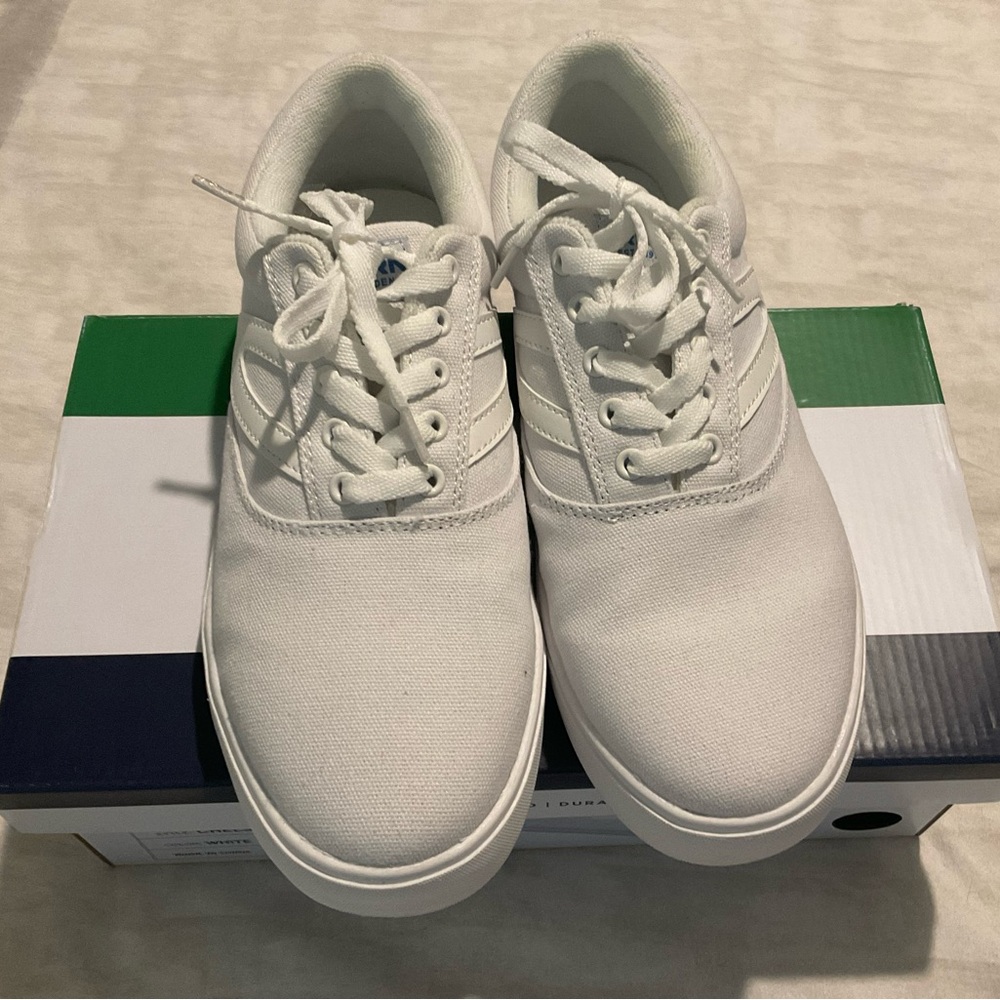 NIB! Tretorn Chelsea sz 8